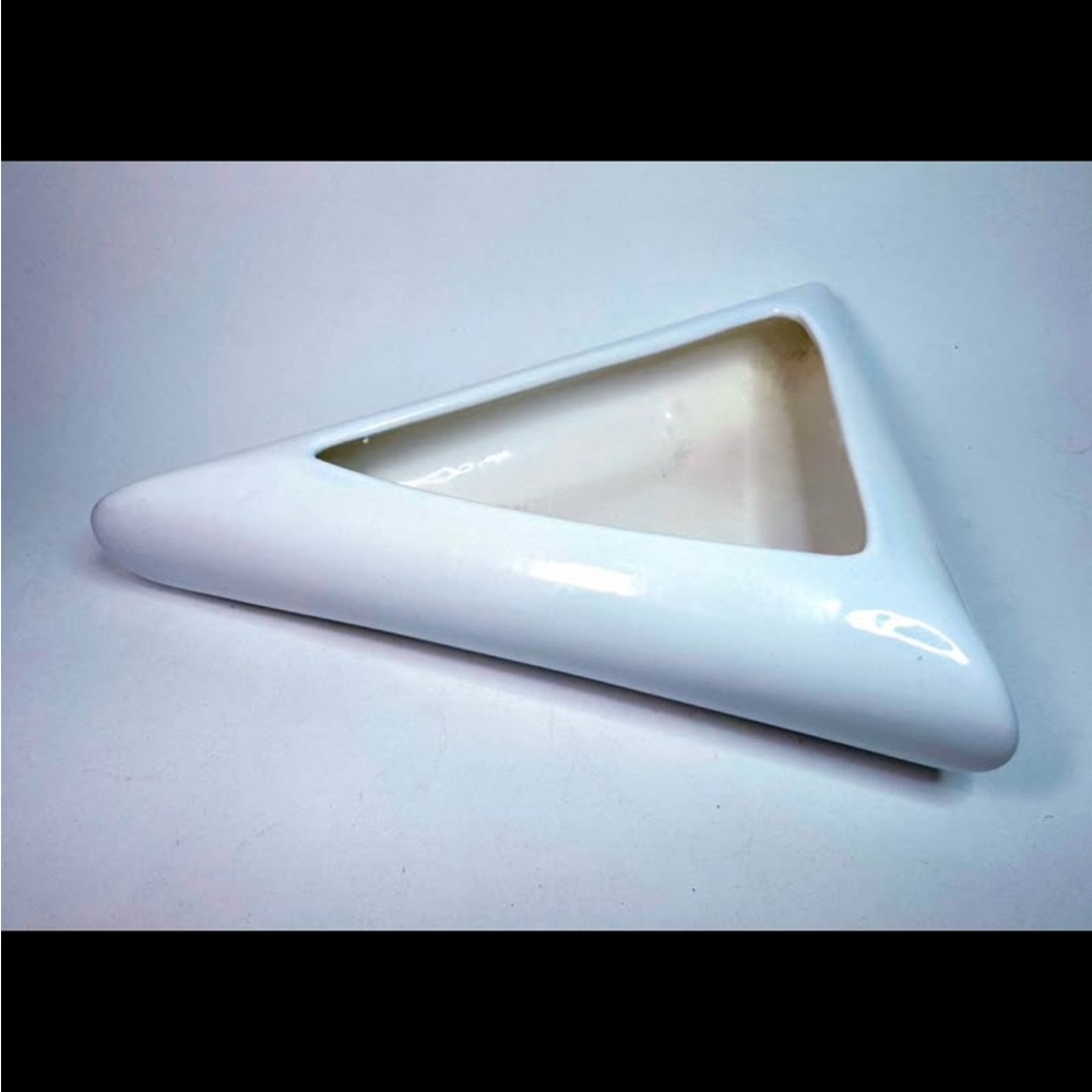 80s Postmodern Ceramic Planter – Triangular Sculptural White Decor
